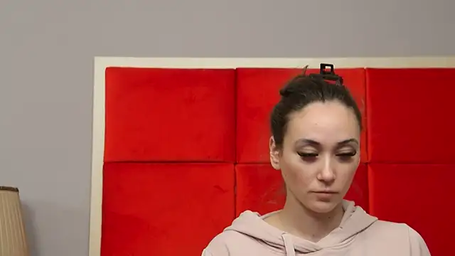 AliceMunro online show from March 2025 10:32:02 PM