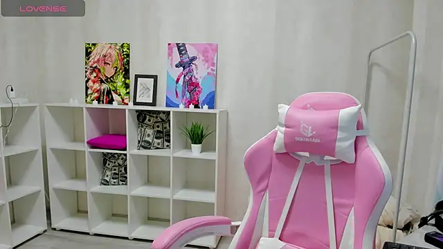 Snapshot of Stacey_Brown chatting on December 2024 01:25:01 AM Stacey Brown online show from December 2024 01:25:01 AM