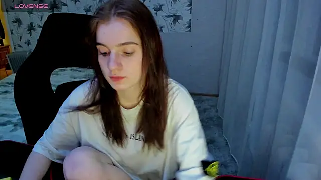 Snapshot of Stacey_Brown chatting on January 2025 12:48:01 PM Stacey Brown online show from January 2025 12:48:01 PM