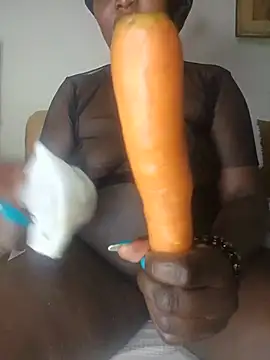 Snapshot of melaninebony1 chatting on June 2026 07:46:01 PM melaninebony1 online show from June 2026 07:46:01 PM