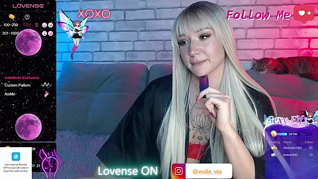 Snapshot of Eva_Evile chatting on March 2025 03:05:02 PM Eva Evile online show from March 2025 03:05:02 PM