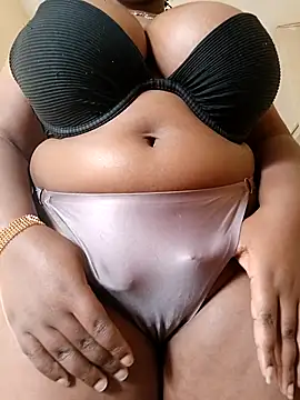 Snapshot of suckmyboobs12_ chatting on March 2025 06:13:02 AM suckmyboobs12 online show from March 2025 06:13:02 AM