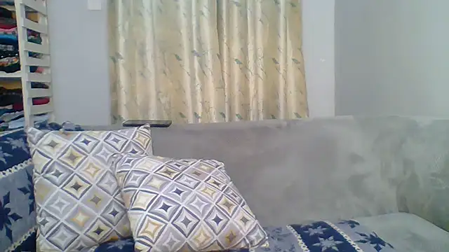 Petite 254 online show from April 2026 12:50:01 AM