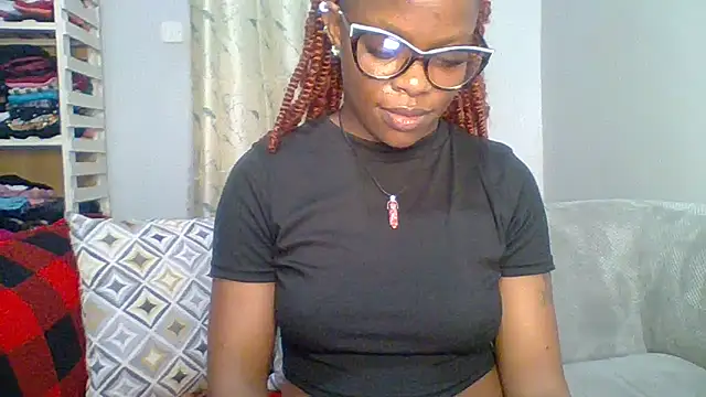 Petite 254 online show from May 2026 11:48:02 AM