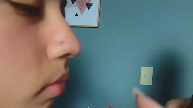 strawberrymia68 online show from March 2025 01:04:02 PM