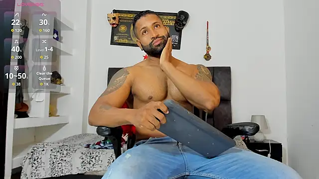 MattRodriguez9 online show from November 2025 02:09:02 PM