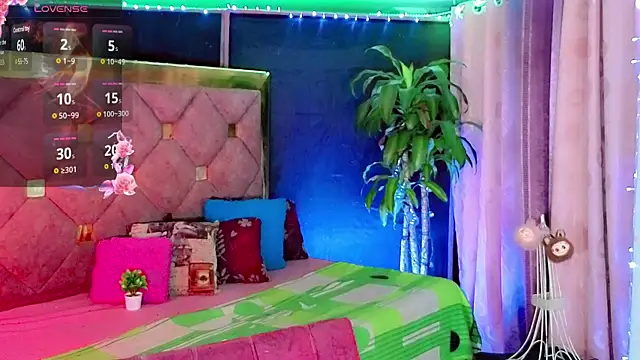 Snapshot of the-horus-girl chatting on March 2026 05:09:02 AM the-horus-girl online show from March 2026 05:09:02 AM