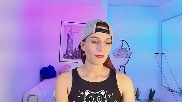 Snapshot of Tamara_slimx chatting on January 2025 07:04:01 AM Tamara slimx online show from January 2025 07:04:01 AM