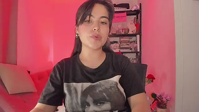 sol  angel online show from February 2025 02:40:02 AM