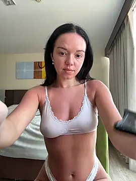 Vanesskaa online show from February 2025 06:21:02 AM