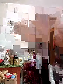 Snapshot of isaReyes chatting on October 2025 03:57:02 PM isaReyes online show from October 2025 03:57:02 PM