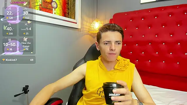 Snapshot of tossetrech chatting on March 2025 11:53:02 PM tossetrech online show from March 2025 11:53:02 PM