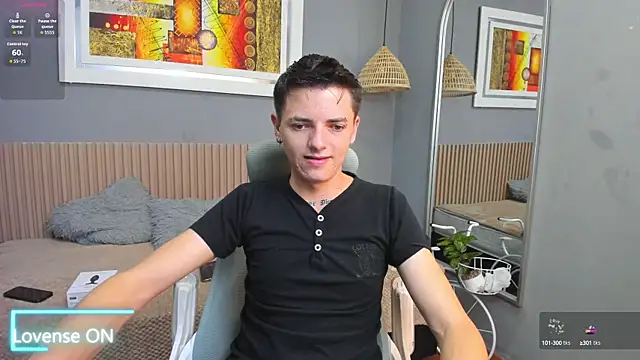 Snapshot of tossetrech chatting on September 2025 03:01:01 AM tossetrech online show from September 2025 03:01:01 AM