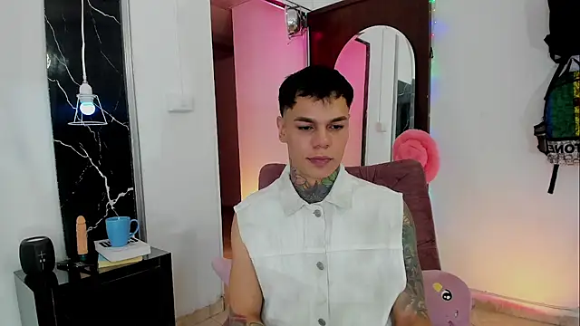 Jordyrodriiguez online show from November 2025 12:10:02 AM