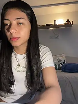 Liissa cute  online show from February 2026 06:24:02 PM