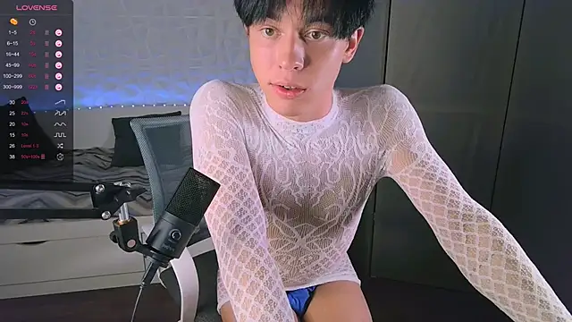 Snapshot of Jerry_Bomb chatting on September 2025 06:02:02 AM Jerry Bomb online show from September 2025 06:02:02 AM
