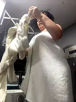 Snapshot of Sweeetness_Milf chatting on October 2025 12:33:02 AM Sweeetness Milf online show from October 2025 12:33:02 AM