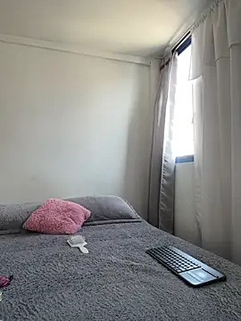 LauraCadwell online show from January 2025 02:28:01 PM