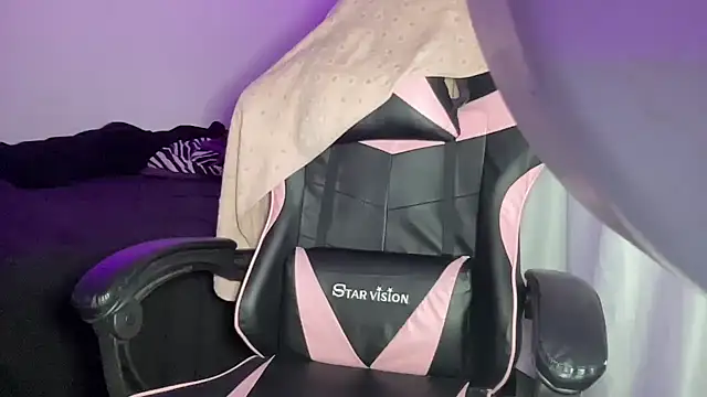 Lolykush online show from December 2024 03:58:01 AM