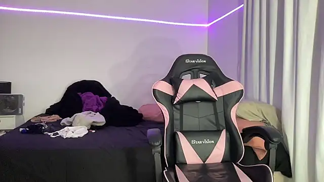 Lolykush online show from March 2025 09:59:02 PM