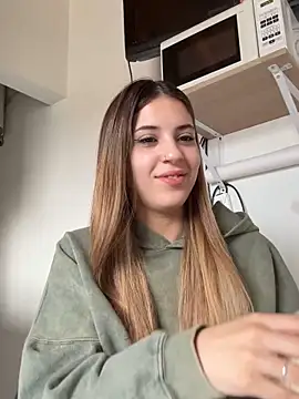 Lolykush online show from September 2025 01:55:02 PM