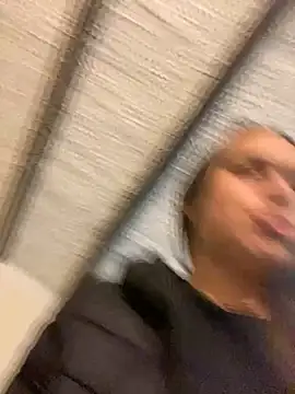 Nathaly00  online show from October 2025 09:04:02 PM