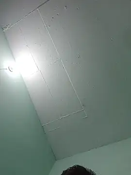 Snapshot of Luisf1267 chatting on November 2025 04:03:02 AM Luisf1267 online show from November 2025 04:03:02 AM