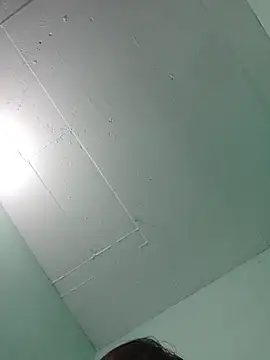 Snapshot of Luisf1267 chatting on November 2025 04:55:01 AM Luisf1267 online show from November 2025 04:55:01 AM