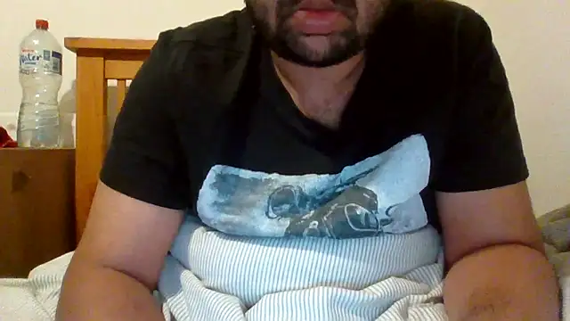 Snapshot of whoreboi98 chatting on May 2026 10:47:01 PM whoreboi98 online show from May 2026 10:47:01 PM