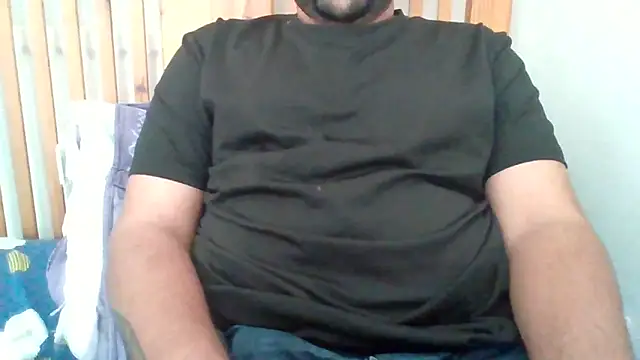 Snapshot of whoreboi98 chatting on June 2026 01:23:02 PM whoreboi98 online show from June 2026 01:23:02 PM
