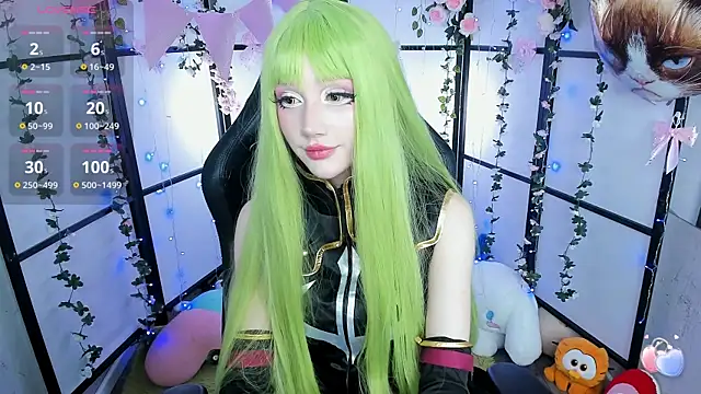 Snapshot of LilithLin chatting on October 2025 12:06:01 AM LilithLin online show from October 2025 12:06:01 AM