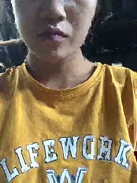 Snapshot of xotm chatting on December 2024 07:35:01 AM xotm online show from December 2024 07:35:01 AM