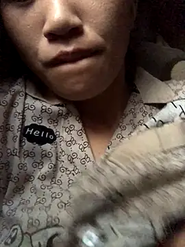 Snapshot of xotm chatting on October 2025 09:29:02 AM xotm online show from October 2025 09:29:02 AM