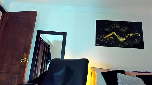 KimberlyBanks2 online show from November 2025 03:33:01 PM