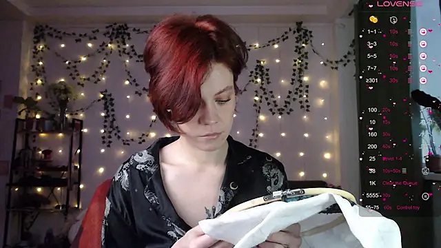 Snapshot of Your_Corvus chatting on December 2024 07:03:01 AM Your Corvus online show from December 2024 07:03:01 AM