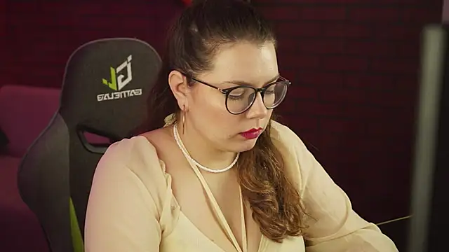 KeytSilvas online show from January 2025 08:50:01 AM