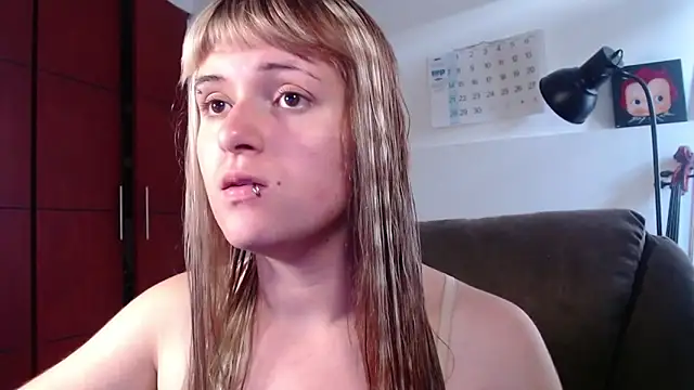 NEXT DOOR GIRL  online show from September 2025 10:11:02 PM