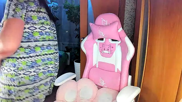 Snapshot of Tatyana51 chatting on February 2026 05:41:01 PM Tatyana51 online show from February 2026 05:41:01 PM