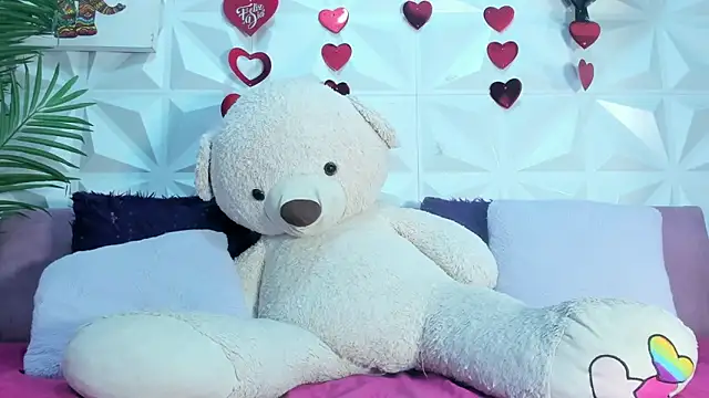 Briyit Doll online show from March 2026 02:38:02 AM