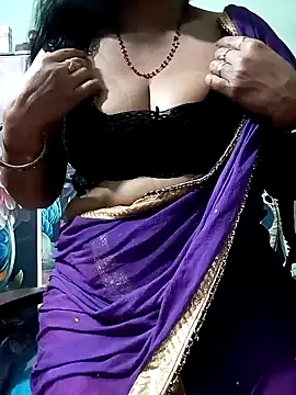 Snapshot of Savita_bhabhii chatting on January 2025 05:53:01 PM Savita bhabhii online show from January 2025 05:53:01 PM