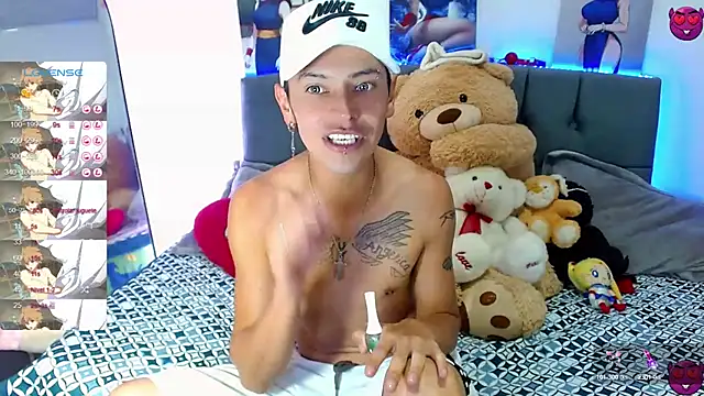 Snapshot of _snopyy_ chatting on February 2025 08:42:01 PM snopyy online show from February 2025 08:42:01 PM