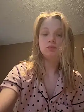 Daddyssllut online show from March 2025 07:13:02 PM