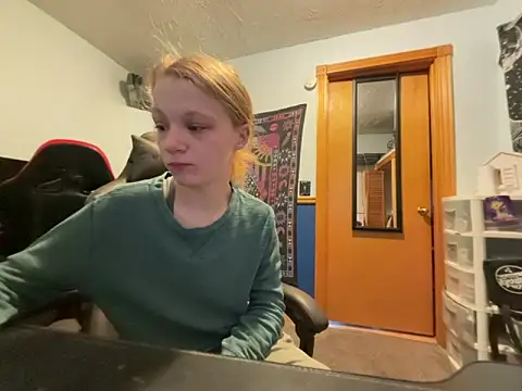 Daddyssllut online show from September 2025 11:36:02 AM