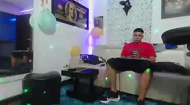 Snapshot of damiam_fiery chatting on February 2025 04:24:02 AM damiam fiery online show from February 2025 04:24:02 AM