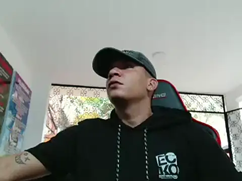 Snapshot of damiam_fiery chatting on March 2025 02:32:01 PM damiam fiery online show from March 2025 02:32:01 PM