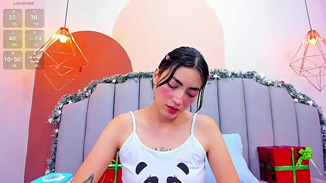 ThailyCherry online show from December 2024 07:11:02 PM
