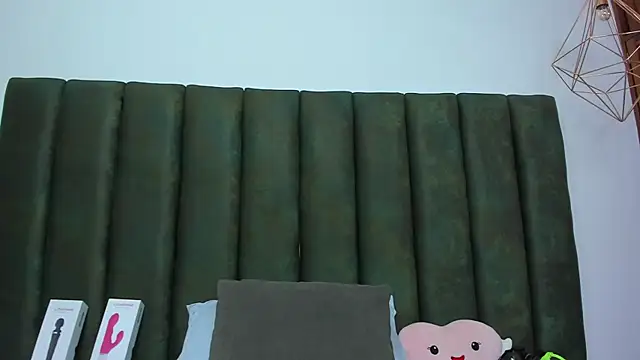 ThailyCherry online show from November 2025 08:07:01 PM