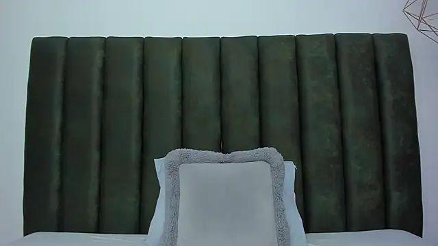 ThailyCherry online show from January 2026 08:22:02 PM