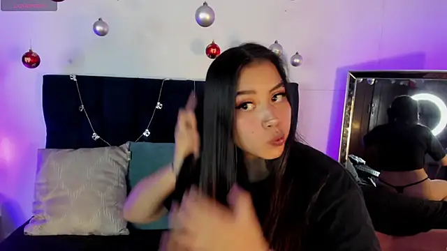 Viioletsky online show from December 2024 02:06:01 PM