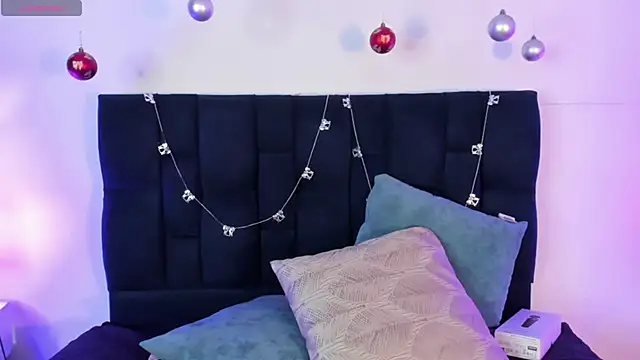 Viioletsky online show from December 2024 01:07:02 PM